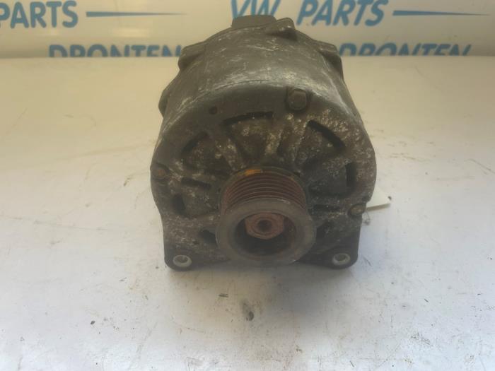 Begagnade Dynamo Audi A8 (D3) 3.7 V8 40V Quattro Pris € 110,00 Marginaltabell erbjuds av VW Parts Dronten