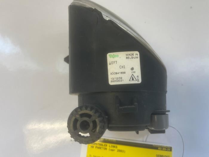 Używane Halogen lewy Volkswagen Phaeton (3D) 6.0 W12 48V 4Motion Cena € 35,00 Procedura marży oferowane przez VW Parts Dronten