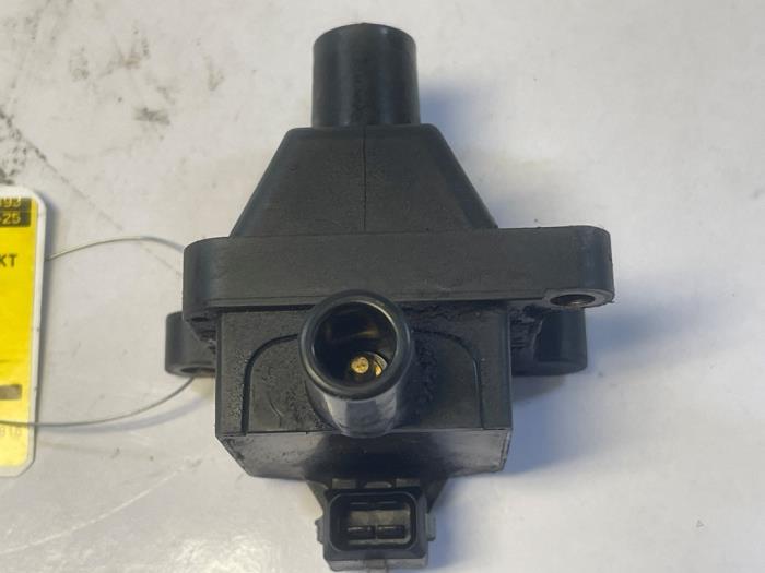 Usagé Bobine Alfa Romeo Spider (916) 2.0 16V Twin Spark Prix € 20,00 Règlement à la marge proposé par VW Parts Dronten