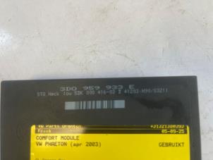 Begagnade Komfortmodul Volkswagen Phaeton (3D) 6.0 W12 48V 4Motion Pris € 15,00 Marginaltabell erbjuds av VW Parts Dronten