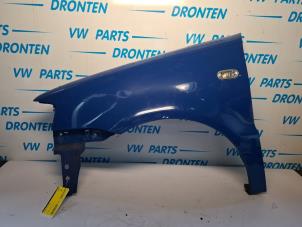 Begagnade Framskärm, vänster Volkswagen Polo III (6N2) 1.4 Pris € 50,00 Marginaltabell erbjuds av VW Parts Dronten