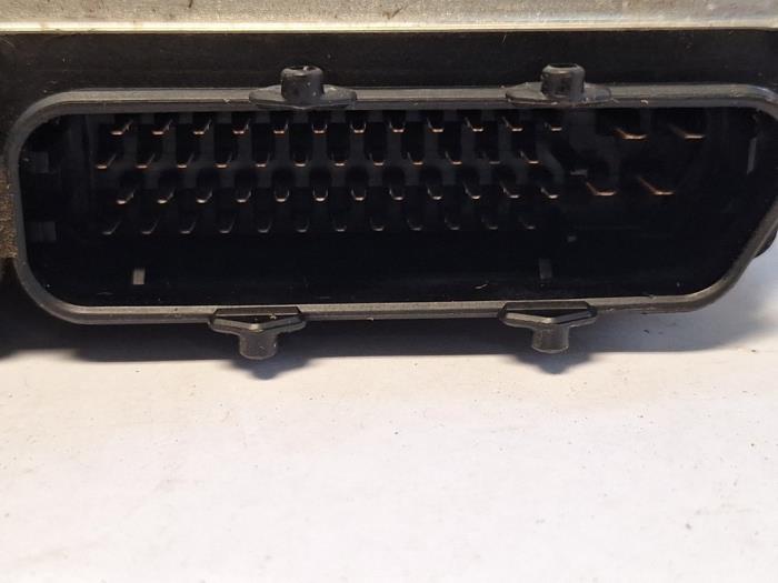 Engine management computer from a Volkswagen Polo III (6N2) 1.4 2001