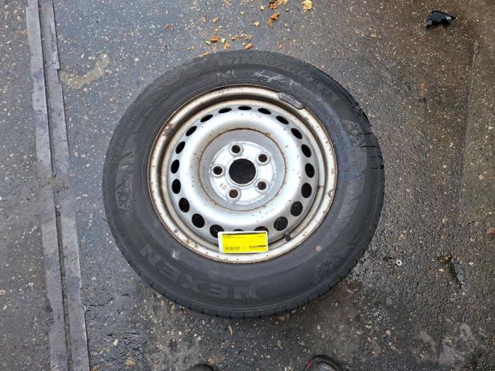 Gebrauchte Reserverad Volkswagen Transporter T6 2.0 TDI 150 Preis € 50,00 Margenregelung angeboten von VW Parts Dronten