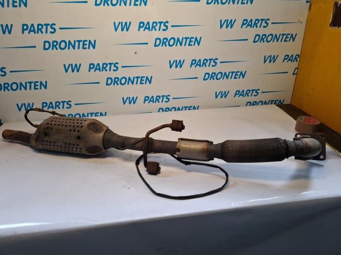 Used Front pipe + catalyst Volkswagen Polo III (6N2) 1.4 Price € 180,00 Margin scheme offered by VW Parts Dronten