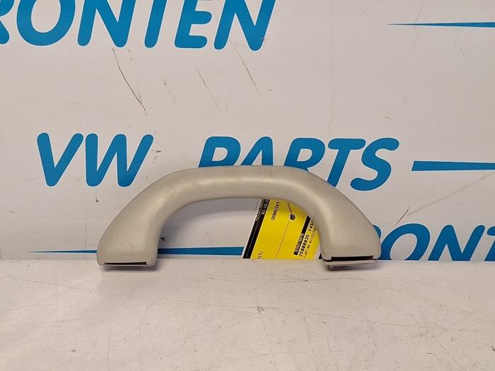 Usados Manilla Volkswagen Transporter T6 2.0 TDI 150 Precio € 10,00 Norma de margen ofrecido por VW Parts Dronten