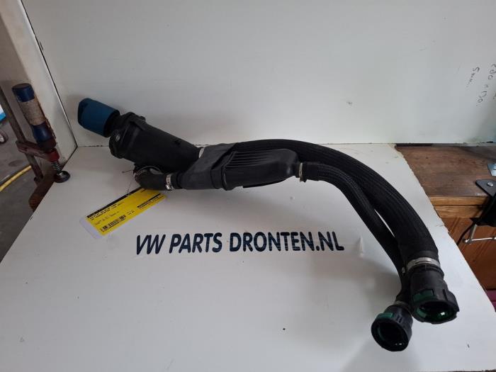 Gebrauchte Füllrohr adbluetank Volkswagen Transporter T6 2.0 TDI 150 Preis € 60,00 Margenregelung angeboten von VW Parts Dronten
