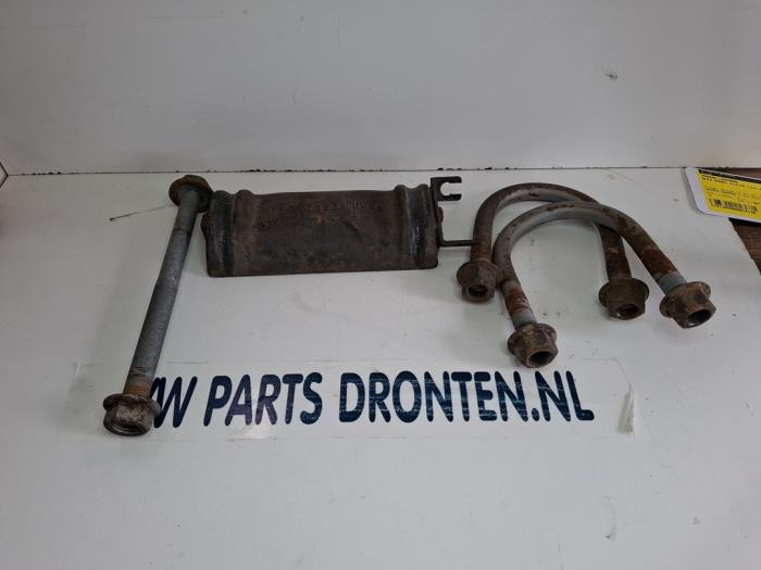 Begagnade Bladfjäderklämma Volkswagen Crafter (SY) 2.0 TDI FWD Pris € 20,00 Marginaltabell erbjuds av VW Parts Dronten