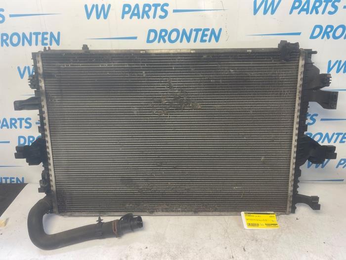 Gebrauchte Kühler Volkswagen Transporter T6 2.0 TDI 150 Preis € 100,00 Margenregelung angeboten von VW Parts Dronten