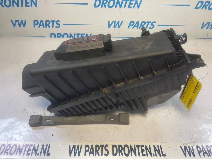 Begagnade Luftfilterhus Alfa Romeo Giulia (952) 2.2d 180 16V Pris € 100,00 Marginaltabell erbjuds av VW Parts Dronten