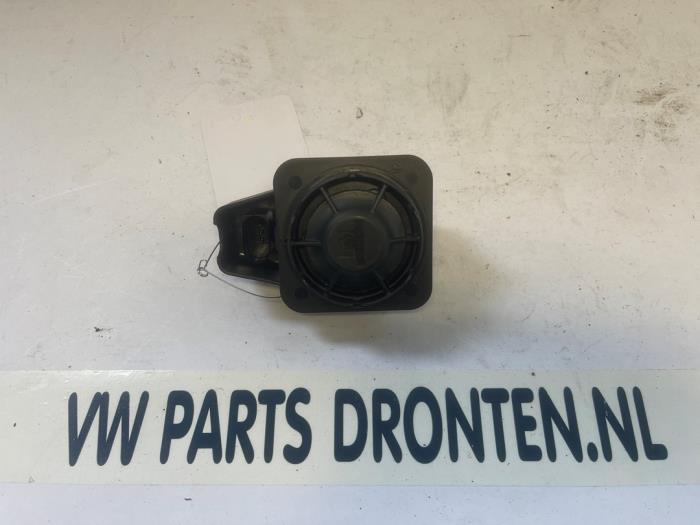 Begagnade Larmsensor Volkswagen Polo VI (AW1) 1.0 TSI 12V Pris € 75,00 Marginaltabell erbjuds av VW Parts Dronten