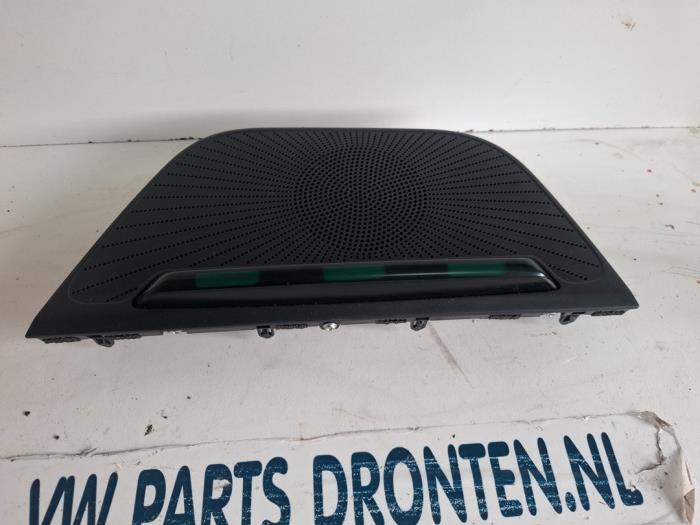 Begagnade PDC-panel Kia Xceed 1.6 GDI PHEV Pris € 35,00 Marginaltabell erbjuds av VW Parts Dronten