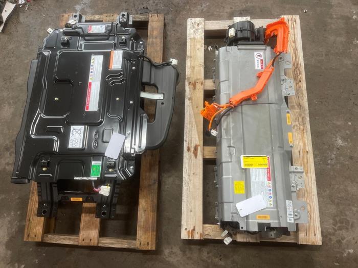 Używane Akumulator (Hybryda) Kia Xceed 1.6 GDI PHEV Cena € 1.500,00 Procedura marży oferowane przez VW Parts Dronten