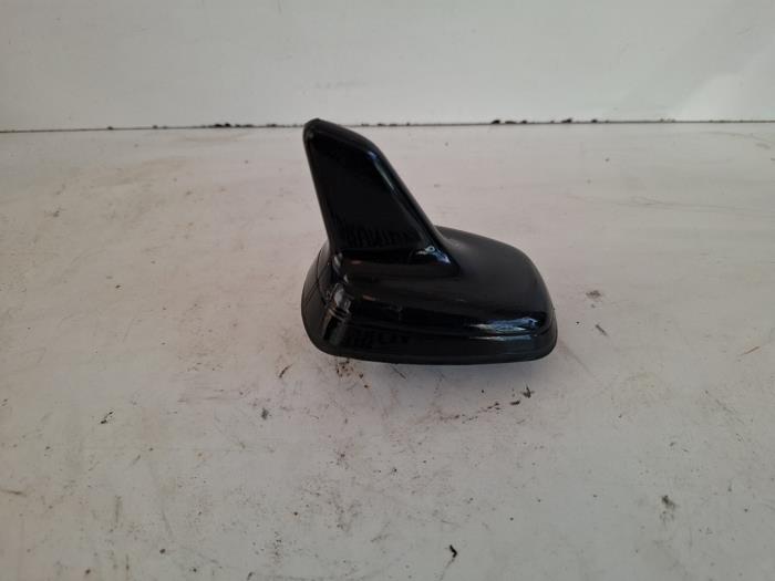 Begagnade Antenn Audi A3 Limousine (8VS/8VM) 2.0 TDI 16V Pris € 15,00 Marginaltabell erbjuds av VW Parts Dronten