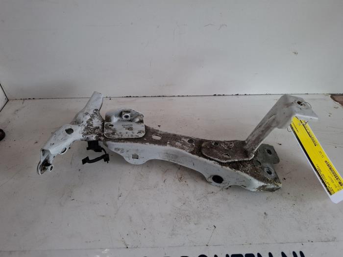 Usagé Support (divers) Audi A3 Limousine (8VS/8VM) 2.0 TDI 16V Prix € 15,00 Règlement à la marge proposé par VW Parts Dronten