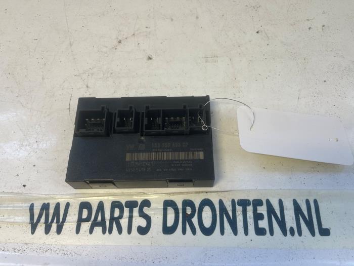 Usagé Ordinateur divers Volkswagen Caddy III (2KA,2KH,2CA,2CH) 2.0 SDI Prix € 40,00 Règlement à la marge proposé par VW Parts Dronten