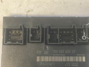 Ordinateur divers d'un Volkswagen Caddy III (2KA,2KH,2CA,2CH) 2.0 SDI 2007