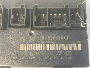 Ordinateur divers d'un Volkswagen Caddy III (2KA,2KH,2CA,2CH) 2.0 SDI 2007