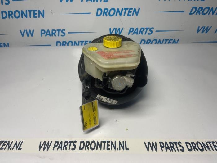 Usagé Assistant de freinage Audi A8 (D3) 3.7 V8 40V Quattro Prix € 50,00 Règlement à la marge proposé par VW Parts Dronten