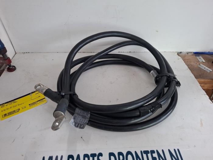 Używane Kabel (rózne) Audi A8 (D3) 3.7 V8 40V Quattro Cena € 20,00 Procedura marży oferowane przez VW Parts Dronten
