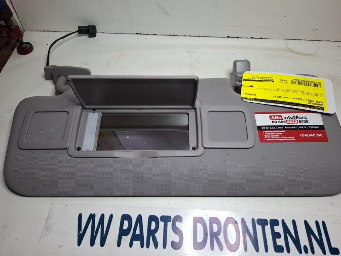 Begagnade Solskydd Alfa Romeo Stelvio (949) 2.2d 16V 210 Q4 Pris € 30,00 Marginaltabell erbjuds av VW Parts Dronten