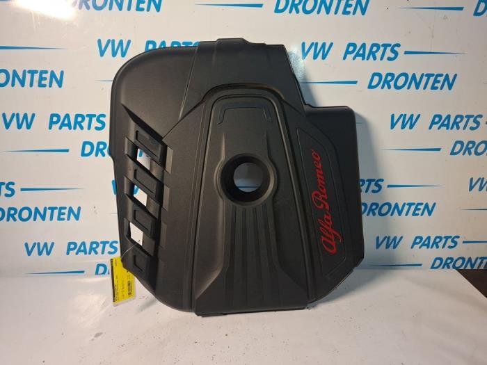 Gebrauchte Motor Schutzblech Alfa Romeo Stelvio (949) 2.2d 16V 210 Q4 Preis € 60,00 Margenregelung angeboten von VW Parts Dronten