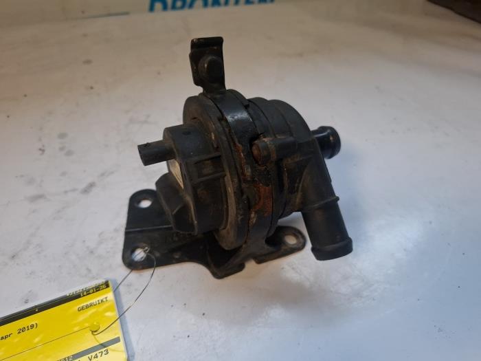 Begagnade Extra vattenpump Alfa Romeo Stelvio (949) 2.2d 16V 210 Q4 Pris € 50,00 Marginaltabell erbjuds av VW Parts Dronten