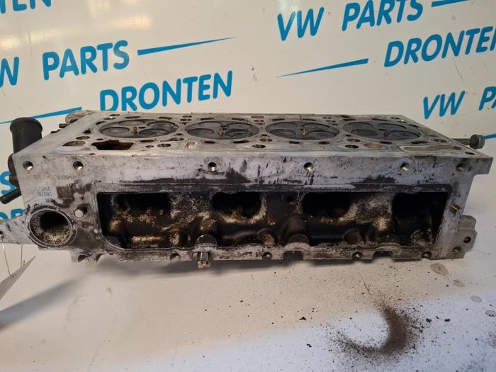 Culasse d'un Volkswagen Caddy IV 2.0 TDI 102 2015