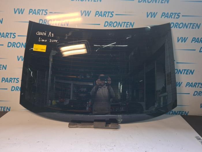 Usados Ventanilla detrás Audi A3 Limousine (8VS/8VM) 2.0 TDI 16V Precio € 200,00 Norma de margen ofrecido por VW Parts Dronten