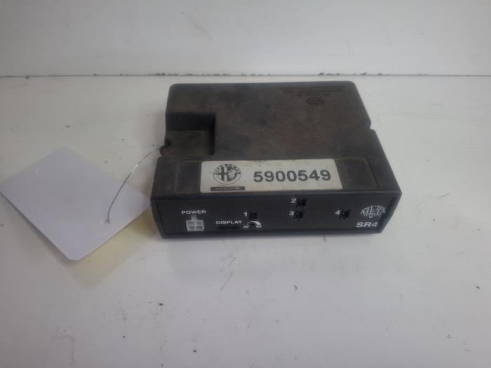 Begagnade PDC-modul Alfa Romeo Spider (916) 2.0 16V Twin Spark Pris € 20,00 Marginaltabell erbjuds av VW Parts Dronten