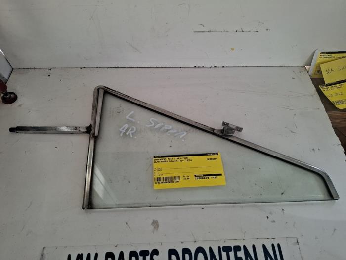 Usados Ventanilla triangular izquierda delante Alfa Romeo Giulia (105/115) 1600 Super Precio € 30,00 Norma de margen ofrecido por VW Parts Dronten