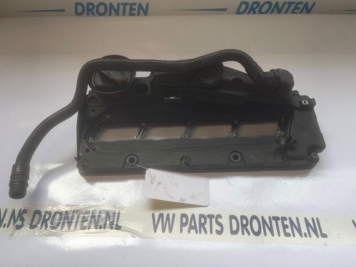 Gebrauchte Ventildeckel Audi A4 Avant (B8) 2.0 TDI 16V Preis € 30,00 Margenregelung angeboten von VW Parts Dronten