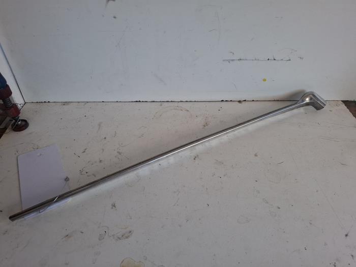 Gebrauchte Windschutzscheibe blende Alfa Romeo 1750-2000 (105) 2000 Berlina Preis € 20,00 Margenregelung angeboten von VW Parts Dronten