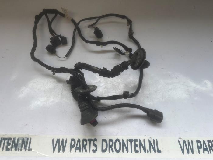 Begagnade Kablage Audi A8 (D3) 4.2 V8 40V Quattro Pris € 25,00 Marginaltabell erbjuds av VW Parts Dronten