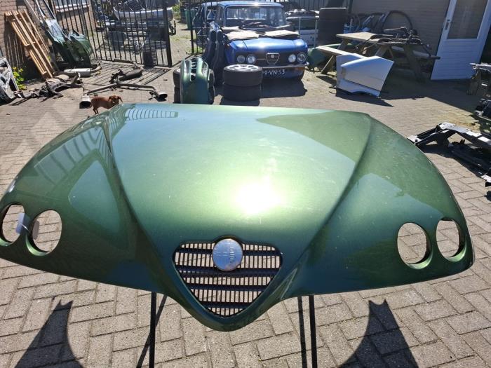 Używane Maska Alfa Romeo Spider (916) 2.0 16V Twin Spark Cena € 200,00 Procedura marży oferowane przez VW Parts Dronten