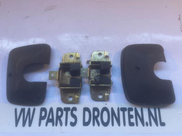 Interior trim set