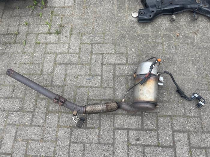 Used Front pipe + catalyst Volkswagen Polo V (6R) 1.6 TDI 16V 90 Price € 265,00 Margin scheme offered by VW Parts Dronten
