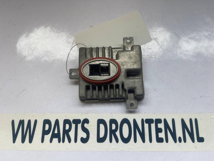 Używane Modul ksenonowy BMW 3 serie (E90) 320i 16V Cena € 30,00 Procedura marży oferowane przez VW Parts Dronten