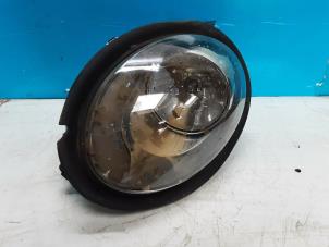 Used Headlight, right Mini Clubman (F54) 1.5 One D 12V Price € 75,00 Inclusive VAT offered by Collignon & Fils