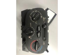 Used Air conditioning control panel Peugeot 206+ (2L/M) 1.4 XS Price on request offered by Collignon & Fils