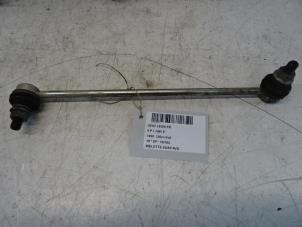 Used Anti-roll bar guide Seat Leon (5FB) 1.5 TSI 16V Price € 14,99 Inclusive VAT offered by Collignon & Fils
