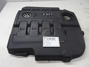 Usagé Couverture moteur Volkswagen Golf VII (AUA) 1.6 TDI 4Motion 16V Prix € 39,99 Prix TTC proposé par Collignon & Fils