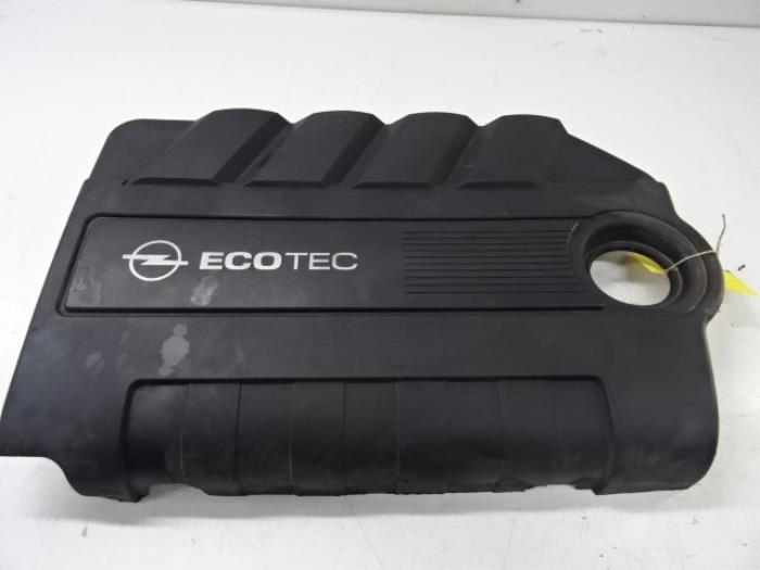 Engine cover from a Opel Astra H Twin Top (L67) 1.9 CDTi 16V 2007