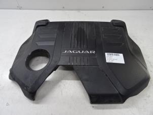 Usados Cobertor motor Jaguar F-Pace 3.0 D 24V AWD Precio € 75,00 IVA incluido ofrecido por Collignon & Fils