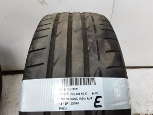 Used Tyre BMW 2 serie (F22) 220d 2.0 16V Price € 30,00 Inclusive VAT offered by Collignon & Fils