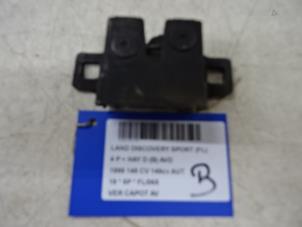 Used Bonnet lock mechanism Landrover Discovery Sport (LC) 2.0 TD4 150 16V Price € 19,99 Inclusive VAT offered by Collignon & Fils