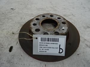 Used Rear brake disc Skoda Octavia Combi (5EAC) 1.6 TDI Greenline 16V Price € 19,99 Inclusive VAT offered by Collignon & Fils