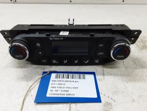 Used Air conditioning control panel Kia Cee'd (JDB5) 1.6 CRDi 16V VGT Price € 75,00 Inclusive VAT offered by Collignon & Fils
