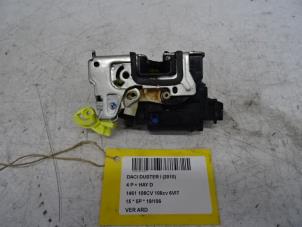 Used Door lock cylinder, right Dacia Duster (HS) 1.5 dCi Price € 50,00 Inclusive VAT offered by Collignon & Fils