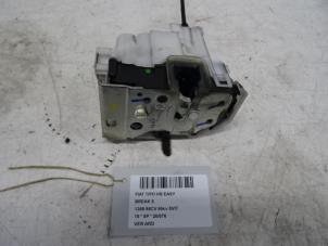 Used Door lock cylinder, right Fiat Tipo (356H/357H) 1.4 16V Price € 50,00 Inclusive VAT offered by Collignon & Fils
