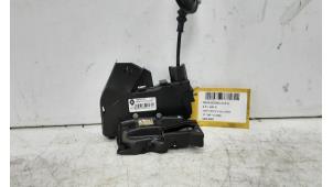 Used Door lock cylinder, right Renault Scénic IV (RFAJ) 1.2 TCE 130 16V Price € 50,00 Inclusive VAT offered by Collignon & Fils